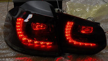 Carica l'immagine nel visualizzatore di Gallery, Fanali Posteriori Volkswagen Golf 6 R32 Red/Smoked Volkswagen Golf 6