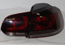 Carica l'immagine nel visualizzatore di Gallery, Fanali Posteriori Volkswagen Golf 6 R32 Red/Smoked Volkswagen Golf 6