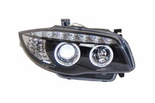 Carica l'immagine nel visualizzatore di Gallery, Fari Anteriore A Led BMW E87 07-11 Black, Intermitente Led BMW E82,E88
