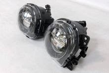 Carica l'immagine nel visualizzatore di Gallery, Fari Fendinebbia BMW F10/F11/F18 10-16 Per TCB1013 Led BMW F10,F11