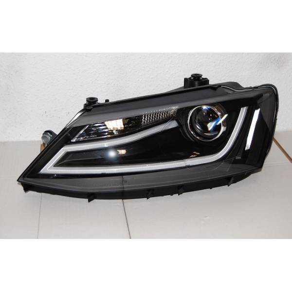 Fari Anteriori Day Light Volkswagen Jetta 11 Black