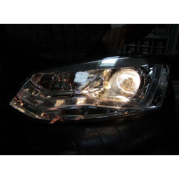 Fari Anteriori Day Light Volkswagen Polo 09 Black