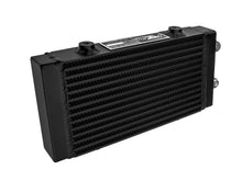 Carica l'immagine nel visualizzatore di Gallery, Radiatore olio FMIC.Pro One-Side 240x140x40mm nero AN10 - vista 1