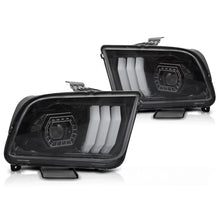 Carica l'immagine nel visualizzatore di Gallery, FORD MUSTANG 04-09 a guida di luce nero