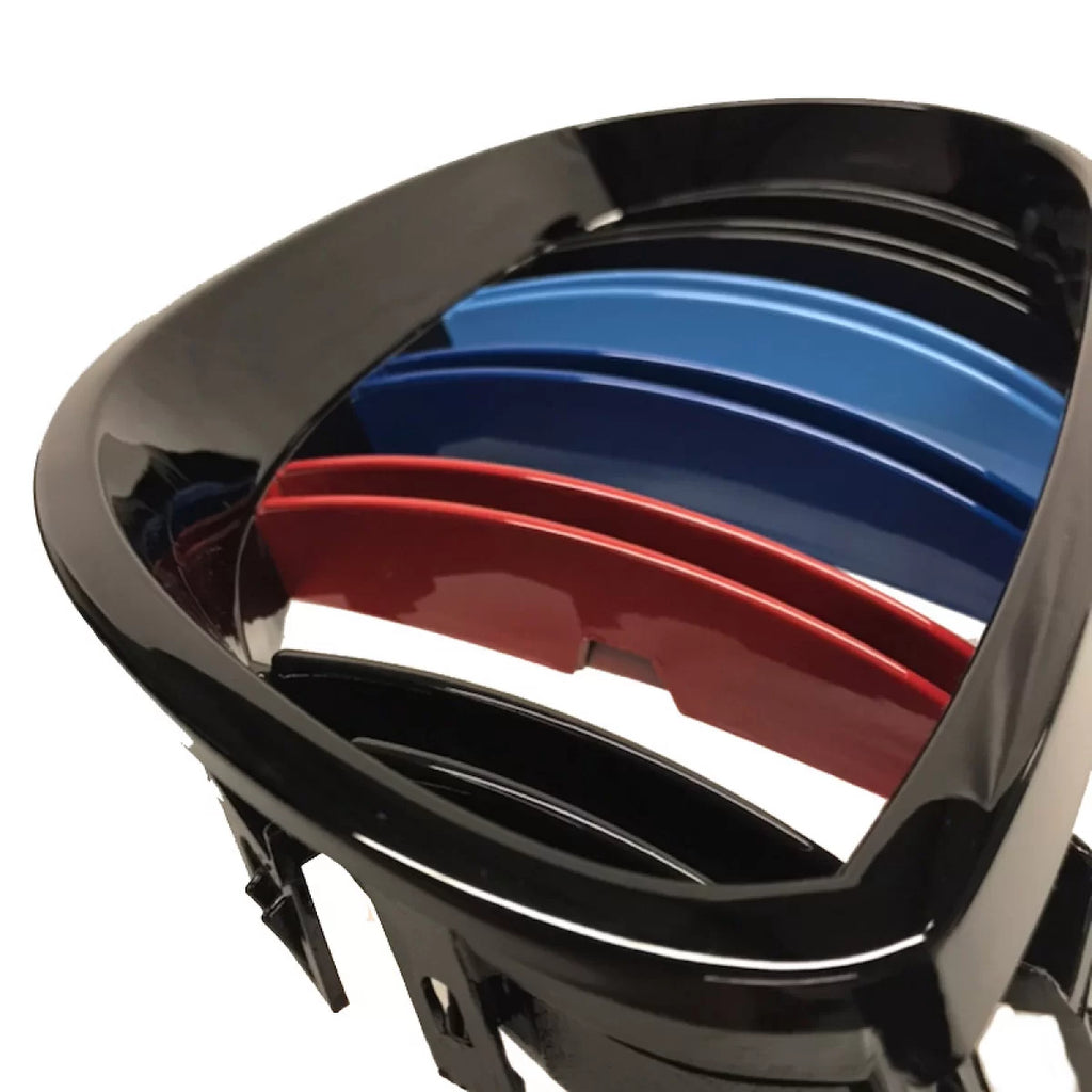 Griglie anteriori per BMW 5 E60 03-11 M4 stile con doppio griglia Tri-colore / nere lucide 2 pezzi