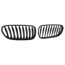 Carica l'immagine nel visualizzatore di Gallery, Griglie anteriori per BMW Z4 E85 / E86 02-08 nere lucide 2 pezzi