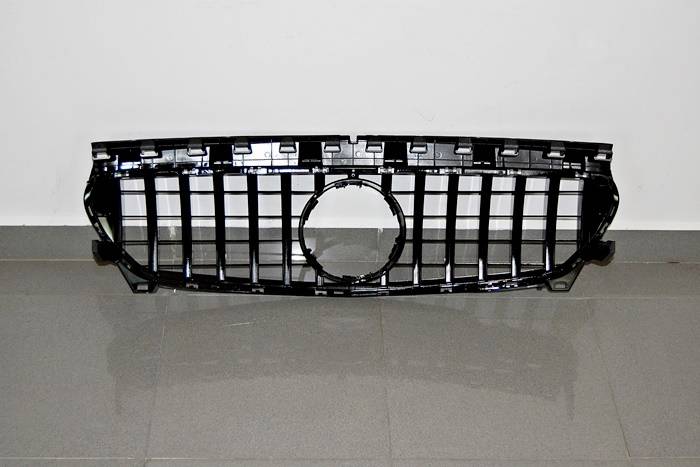 Griglia Mercedes W117 CLA 2013-2019 Look GTR FULL BLACK Mercedes W117