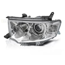 Faro anteriore lato sinistro TYC compatibile MITSUBISHI PAJERO 10-15