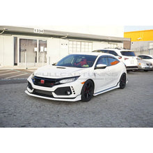 Carica l'immagine nel visualizzatore di Gallery, Honda Civic Type R FK8 con lip paraurti anteriore MU Style