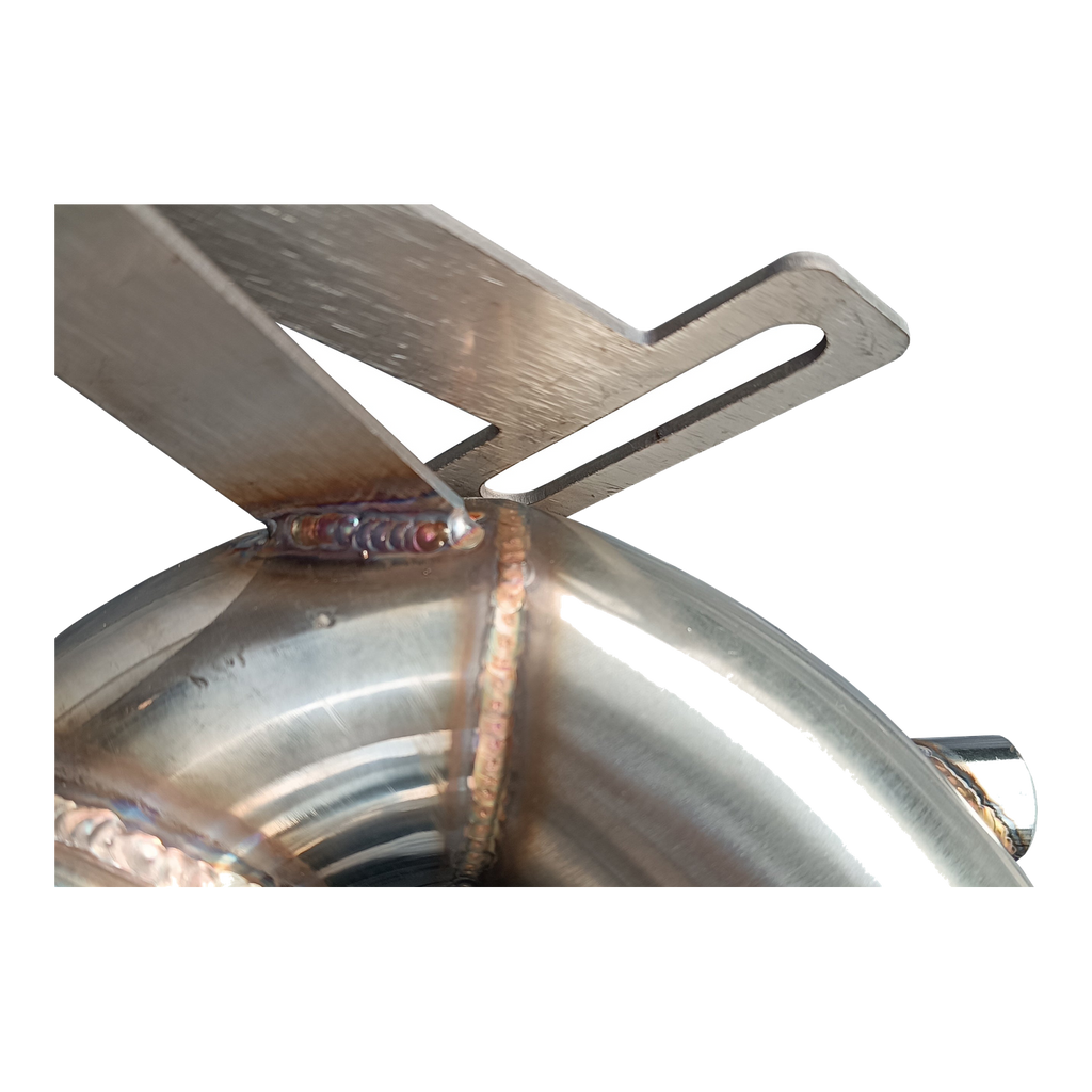 Dettaglio downpipe catalizzato Audi A3 8V 2.0 TDI - flangia