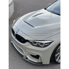 Carica l'immagine nel visualizzatore di Gallery, CarbonWorks Prese d'aria cofano in carbonio per BMW M3 F80 2014-2018 e M4 F82 2014-2022 - foto 6