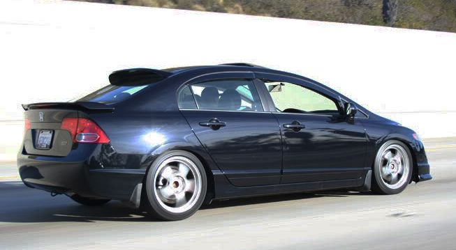 Frangivento Posteriore JDM Style SK-Import Fumé Honda Civic FD FA Pre-Facelift - foto 4