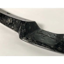 Carica l'immagine nel visualizzatore di Gallery, CarbonWorks Lip paraurti anteriore CS-2 Style in carbonio forgiato per BMW M3 F80 2014-2018 e M4 F82/F83 2014-2022 - foto 5