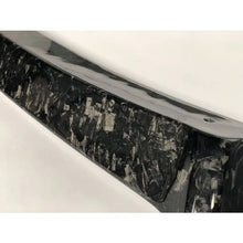 Carica l'immagine nel visualizzatore di Gallery, CarbonWorks Lip paraurti anteriore CS-2 Style in carbonio forgiato per BMW M3 F80 2014-2018 e M4 F82/F83 2014-2022 - foto 6