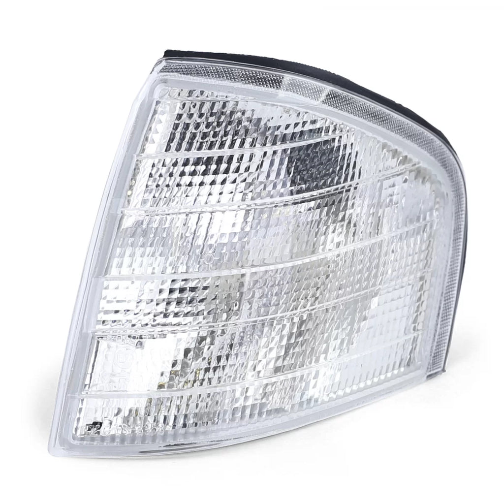 Freccia bianco sinistro TYC per Mercedes Classe C W202 / S202 93-01