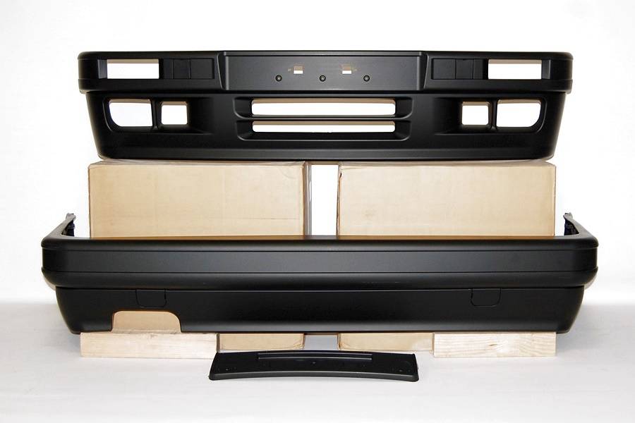 Body Kit BMW E30 82-90 Look M2 ABS BMW E30