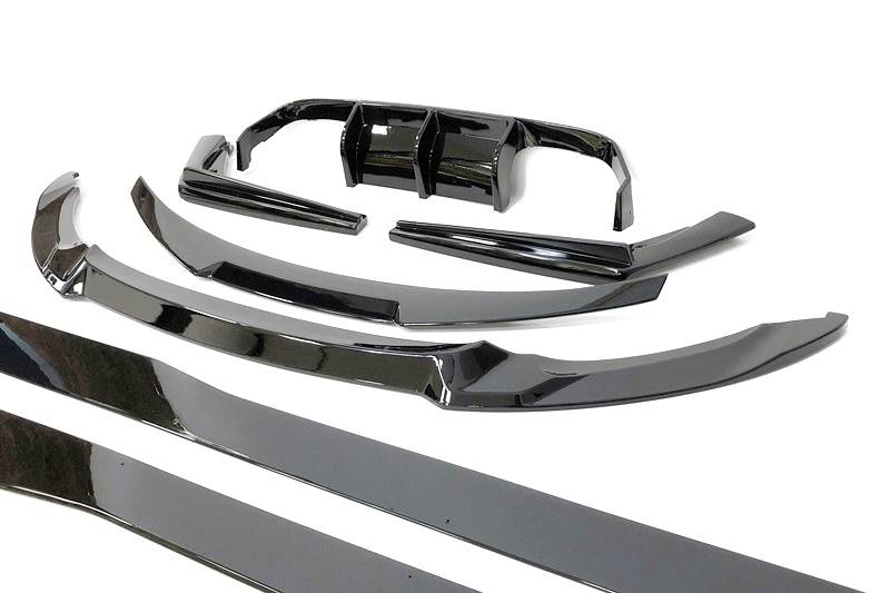 Body Kit BMW F80 Nero lucido Look CS BMW F80 / F82