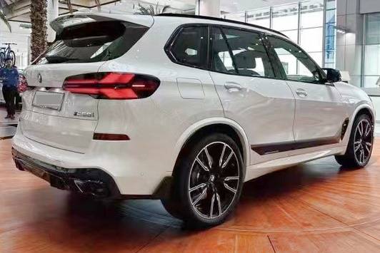 Body Kit BMW G05 X5 LCI 2023+ Look M Performance Nero lucido BMW G05