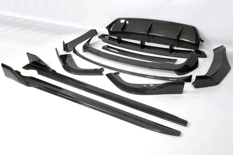 Body Kit BMW G05 X5 Look M Performance Look Carbonio BMW G05