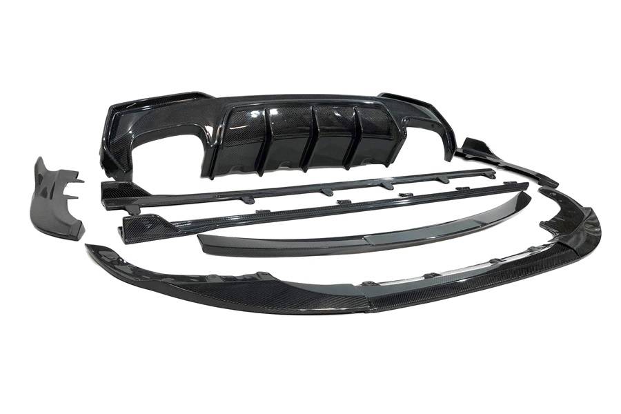 Body Kit BMW G22 / G23 look M-Tech Carbonio BMW G22