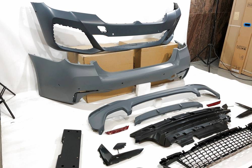 Body Kit BMW G30 LCI Look M-Tech BMW G30