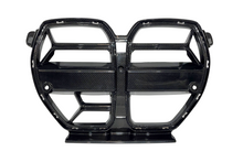 Carica l'immagine nel visualizzatore di Gallery, Body Kit BMW G80 / G82 Carbonio BMW G80