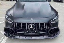 Carica l'immagine nel visualizzatore di Gallery, Body Kit Mercedes R190 Look AMG GT 4 Porte Carbonio Mercedes R190