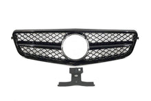 Carica l'immagine nel visualizzatore di Gallery, Body Kit Mercedes W204 4P 2007-2013 look AMG C63 Griglie Mercedes W204
