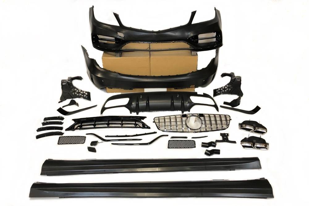 Body Kit Mercedes W204 4 Porte Look W205 Mercedes W204