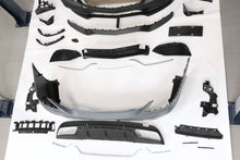 Carica l'immagine nel visualizzatore di Gallery, Body Kit Mercedes W205 2014-2018 4P Look C63 Mercedes W205