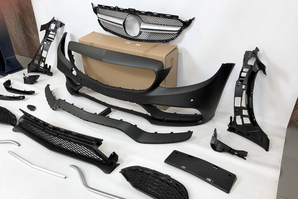 Body Kit Mercedes W205 2014-2018 4P Look C63 Mercedes W205