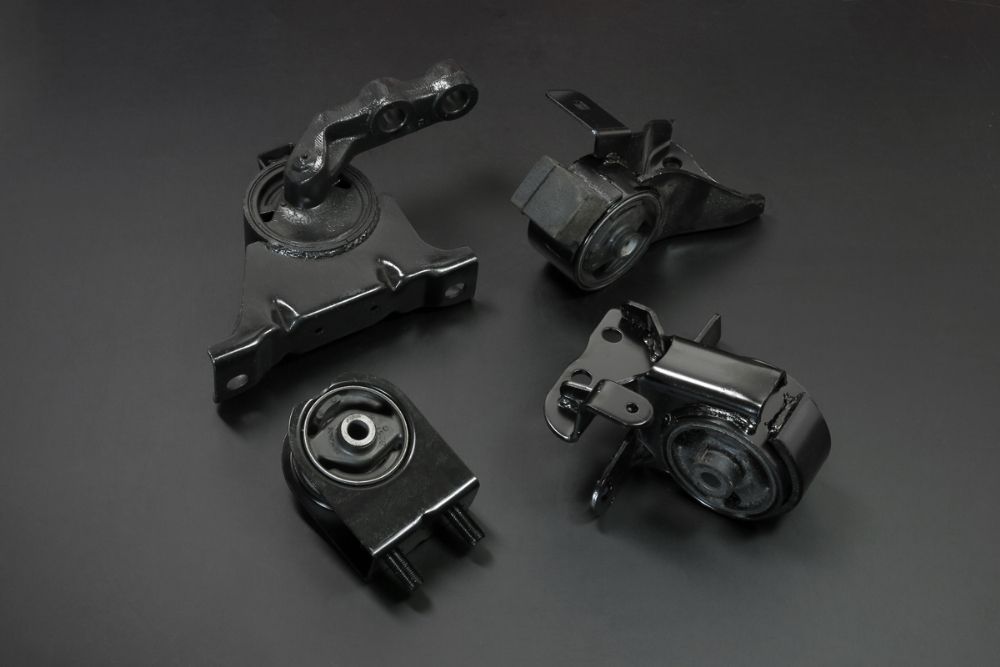 Kit supporti motore rinforzati Hardrace Ford Tierra e Mazda 323 BJ e Premacy CP 1.6 manuale o automatico – 4 pezzi – foto 1