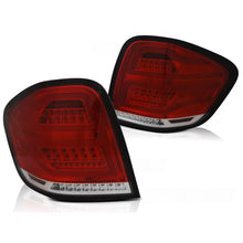 Carica l'immagine nel visualizzatore di Gallery, Barra LED Fanali posteriori rossi bianco compatibile MERCEDES M-Classe W164 05-08
