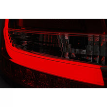 Carica l'immagine nel visualizzatore di Gallery, Barra LED fanali posteriori per Audi A6 C6 4F berlina (04.2004-2008) 7-perno nero