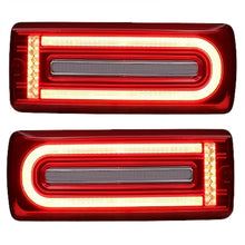 Carica l'immagine nel visualizzatore di Gallery, LED barra luminosa conversione Fanali posteriori rossi trasparente per Mercedes G modello W463 2000-2018