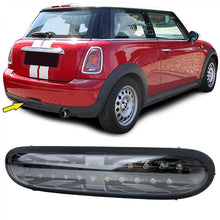 Carica l'immagine nel visualizzatore di Gallery, LED posteriore Fendinebbia nero fumé per Mini R56 R57 Cabrio un Cooper D 06-10