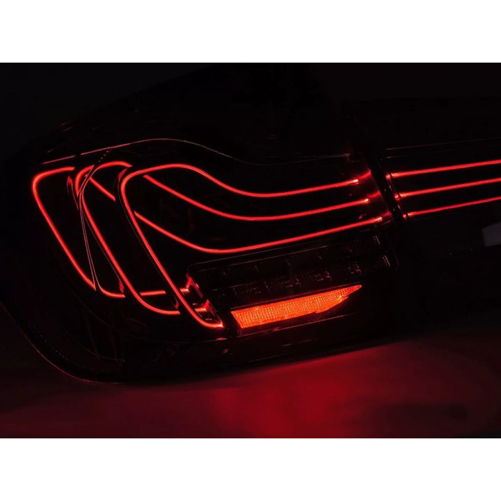 Set fanali posteriori LED per BMW Serie 3 F30 berlina 2011-2018, con fumé base, sinistro e destro