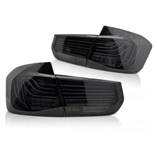Set fanali posteriori LED per BMW Serie 3 F30 berlina 2011-2018, con fumé base, sinistro e destro