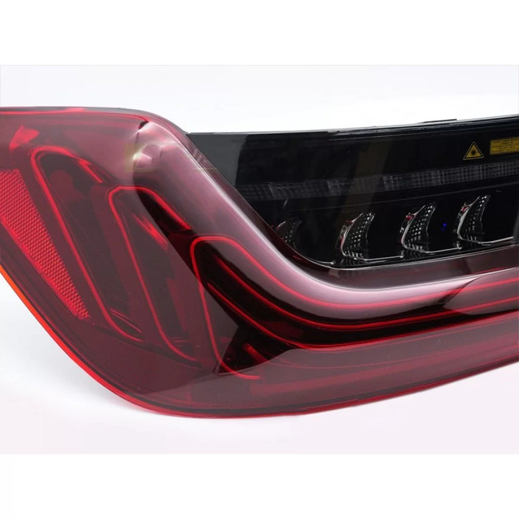 Set fanali posteriori LED per BMW Serie 3 G20 berlina 2019-2022, con rosso fumé base, sinistro e destro