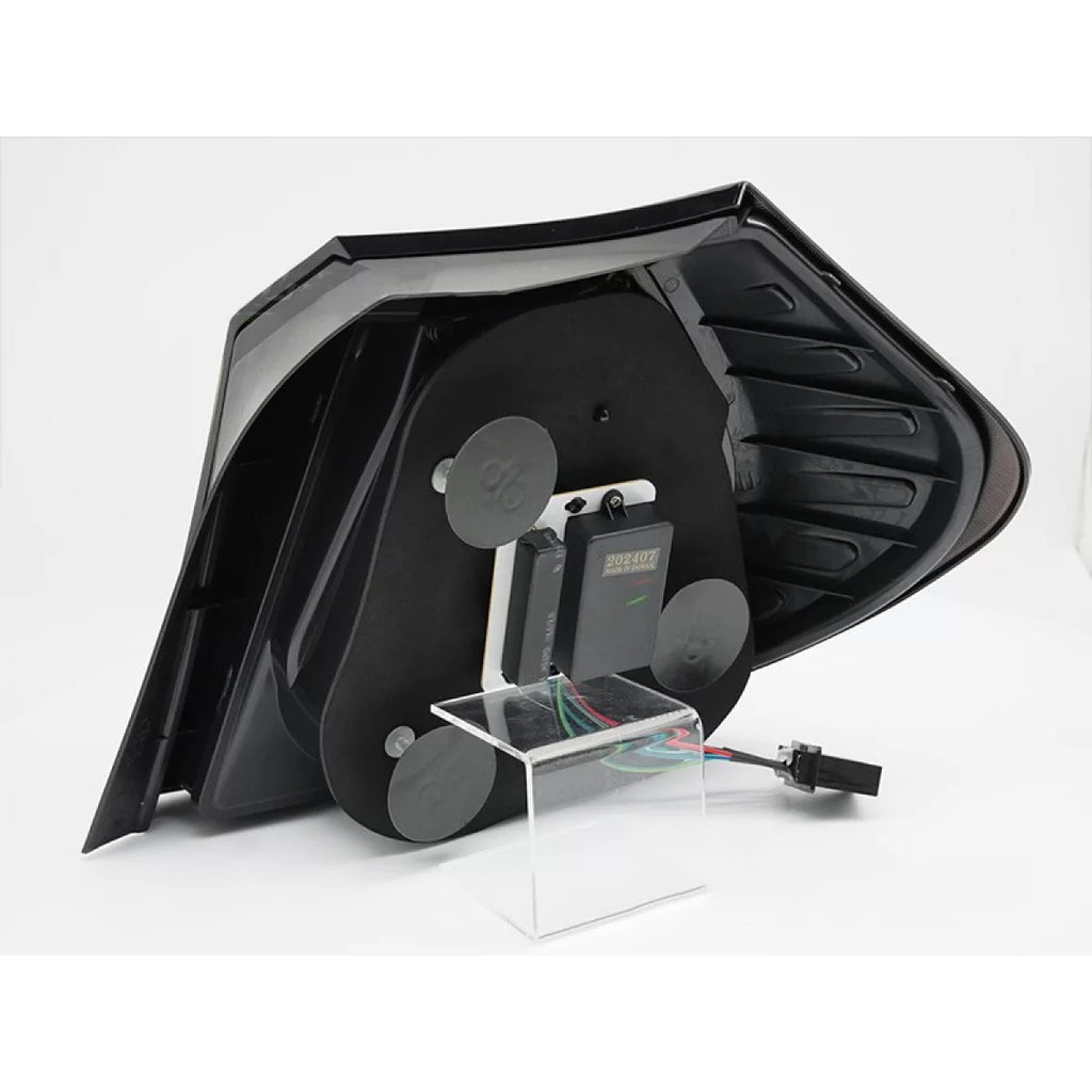 Set fanali posteriori LED per BMW Serie 1 E87 2004-2007, con rosso base, sinistro e destro