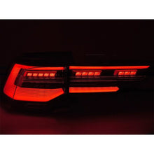 Set fanali posteriori LED per Volkswagen Golf VIII 2019-2024 hatchback, con rosso base, sinistro e destro