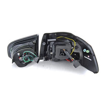 Carica l'immagine nel visualizzatore di Gallery, Set fanali posteriori LED per VW Golf 6 2008-2012, rosso e fumé base, sinistro e destro