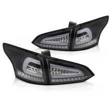 Carica l'immagine nel visualizzatore di Gallery, LED Fanali posteriori neri SEQ compatibile FORD FOCUS MK 3 SW 11-18
