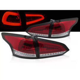 LED Fanali posteriori rossi bianco SEQ compatibile FORD FOCUS MK 3 SW 11-18