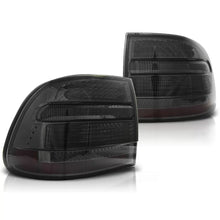 Carica l'immagine nel visualizzatore di Gallery, LED Fanali posteriori fumé compatibile PORSCHE CAYENNE 02-06