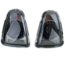Carica l'immagine nel visualizzatore di Gallery, Fanali posteriori LED trasparente vetro nero fumé per Mini un Cooper R56 2006-2010