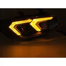 Set fari anteriori per BMW Serie 3 E92 coupe, E93 cabriolet 2010-2013 con nero base, per il modello con di serie DRL