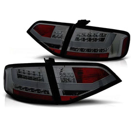 Kit fanali posteriori per Audi A4 B8 2008-2011 berlina, versione senza di serie LED Fanali posteriori, sinistro e destro