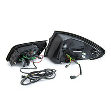 Carica l'immagine nel visualizzatore di Gallery, Set fanali posteriori per BMW Serie 5 F10 2010-2016, fumé, sinistro e destro LED tuning
