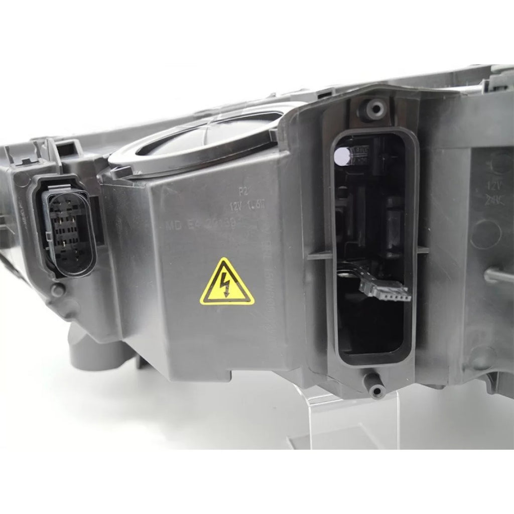 Sinistro xenon faro anteriore per Audi Q7 2015-2019 con nero base